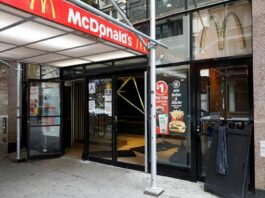 McDonald's estrena CosMc´s, una franquicia propia centrada en las bebidas McDonald's