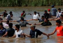 Migrante salvadoreño e hijo mueren al cruzar río entre Guatemala y México inmigrantes