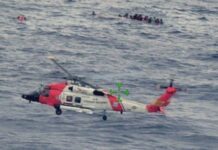 Prosigue la búsqueda de desaparecidos en grave naufragio en Puerto Rico