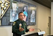 Acusan a hombre en Florida por atar patas y hocico de su perro