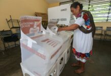 Centros de votación abren en México para elecciones locales en seis estados Centros de votación abren en México (4)