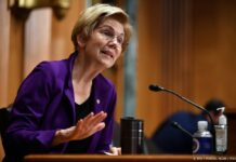 Las senadoras demócratas Elizabeth Warren y Tina Smith pidieron al presidente de EE.UU., Joe Biden, que declare una emergencia de salud pública para proteger el acceso al aborto después de que ayer el Tribunal Supremo del país anulara la protección del derecho al aborto, vigente desde 1973.