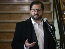 Boric presenta su primera "cuenta pública" en una jornada de protestas Gabriel Boric