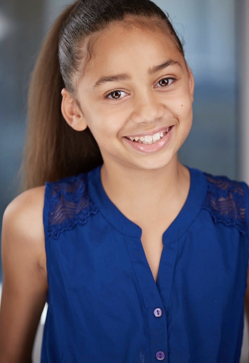Izabela Rose.