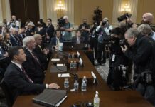 Exresponsables de Justicia denuncian tejemanejes de Trump contra elecciones Jeffrey Rosen