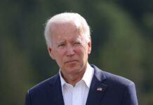 EE.UU. aumenta los aranceles a productos de Rusia y veta importaciones de oro Joe Biden