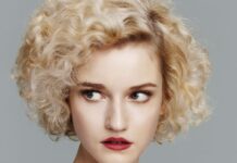 Julia Garner