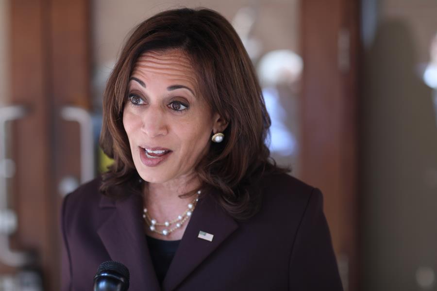 Kamala Harris (2) Kamala Harris
