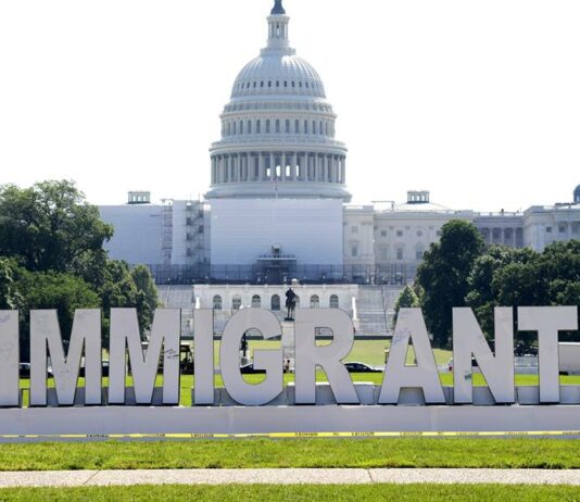 México urge a EE.UU. a dar la ciudadanía a los "soñadores" del programa DACA
