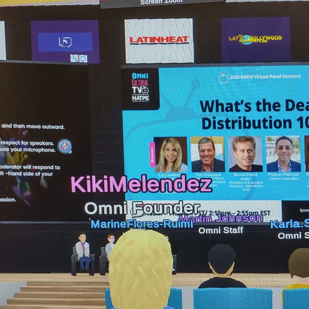 Paneles dentro del mundo virtual 4 Una vista de cómo se veía uno de los paneles dentro del mundo virtual con la cofundadora, Kiki Meléndez.