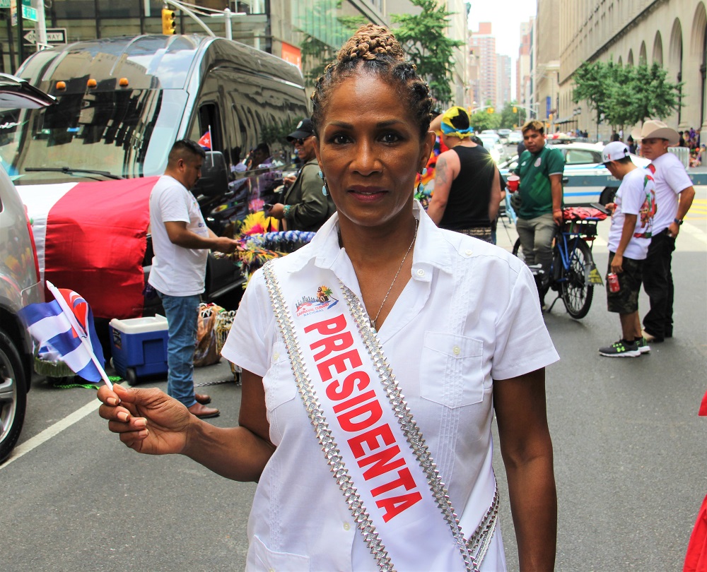 B&aacute;rbara Camb&oacute;n es una mujer de incre&iacute;ble fortaleza y sobre todo, una mujer con un gran amor a su patria natal, a la cual representa a trav&eacute;s de la cultura popular y que se ha convertido en embajadora permanente de Cuba en el &aacute;rea Tri-Estatal.