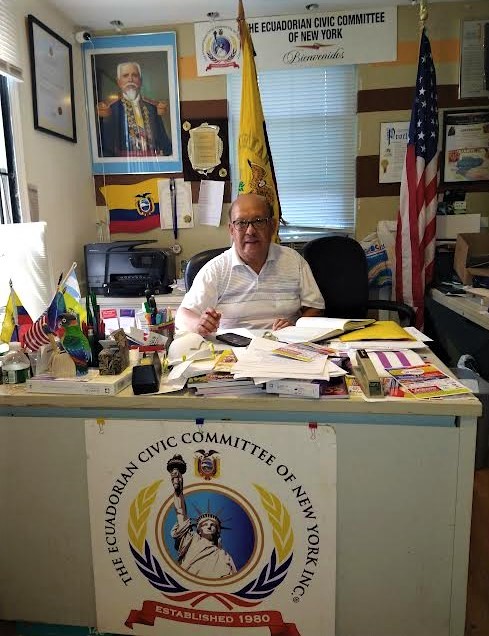 El Comit&eacute; C&iacute;vico Ecuatoriano de Nueva York, presidido por el Sr. Oswaldo Guzm&aacute;n, se encuentra atendiendo desde las 3PM en su sede, localizada en el 96-09 de la Ave. Roosevelt, en Queens, para todos quienes deseen participar en el Mes de la Herencia Ecuatoriana en Nueva York.