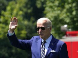 Biden valora cancelar parte de la deuda de estudiantes universitarios Joe Biden