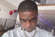 Detienen al rapero Kodak Black en Florida por posesión de drogas El rapero Kodak Black fue detenido en Florida (EE.UU.) por posesión y tráfico de drogas, en un nuevo incidente del controvertido artista, que el pasado enero fue arrestado por entrar en una propiedad sin permiso, informan este sábado medios locales.