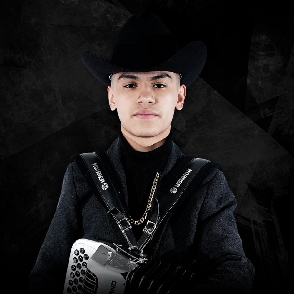 Lilo Bermúdez ha estado impresionando a la gente desde los nueve años con su talento musical.
