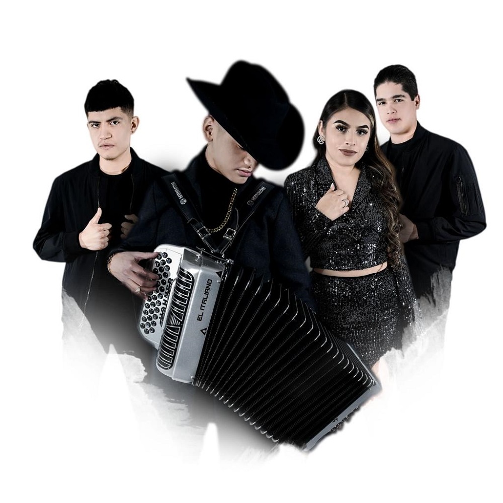 Bermúdez recientemente lanzó con su banda y cantante Isaac Torres la canción, “Tu Tiempo Se Acabó”.