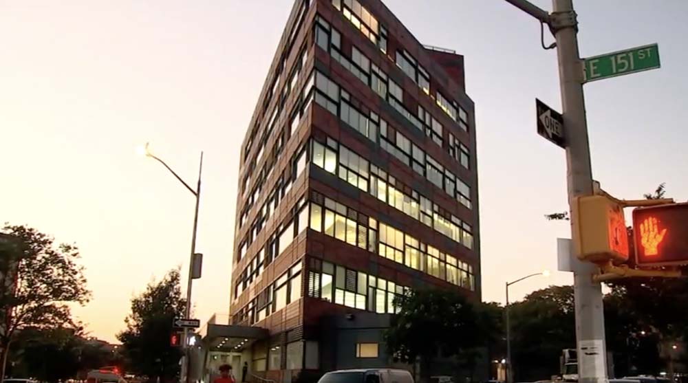 A algunas de las personas entrevistadas le dieron una direcci&oacute;n en East 151st Street. Cuando llegaron por primera vez a PATH, pensaron que se trataba de un hotel, pero r&aacute;pidamente se dieron cuenta de lo contrario.