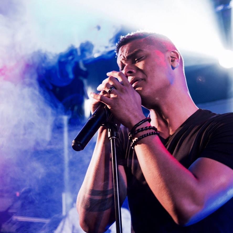 Wisky ahora est&aacute; terminando su primer &aacute;lbum.