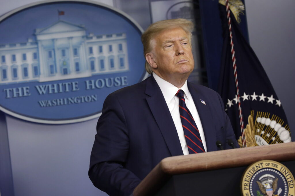 Trump reaparece Donald Trump