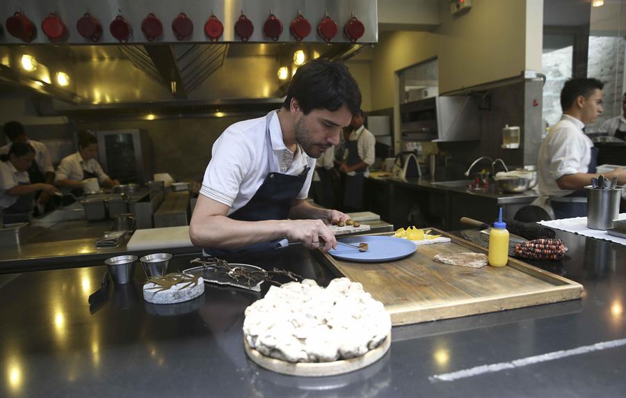 cocina latinoamericana (1) cocinero peruano Virgilio Martínez