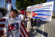 cubanos protestan