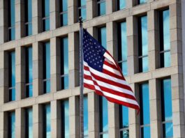 EE.UU. cree que Rusia hará falsos referéndums de anexión en próximas semanas Estados Unidos acusó este viernes a Rusia de preparar referéndums con resultados manipulados para anexionarse territorios del este de Ucrania dentro de "las próximas semanas" y anunció nuevas sanciones si Moscú sigue con sus planes.