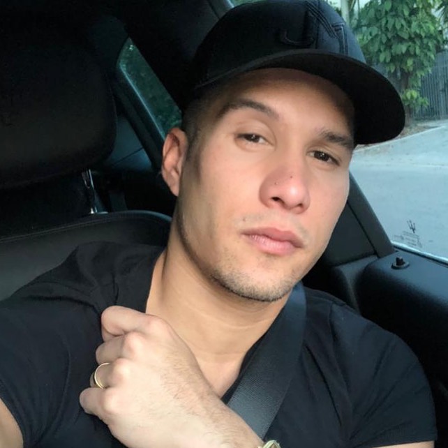 Chyno Miranda Chyno Miranda ahora se encuentra en rehabilitación en Venezuela.