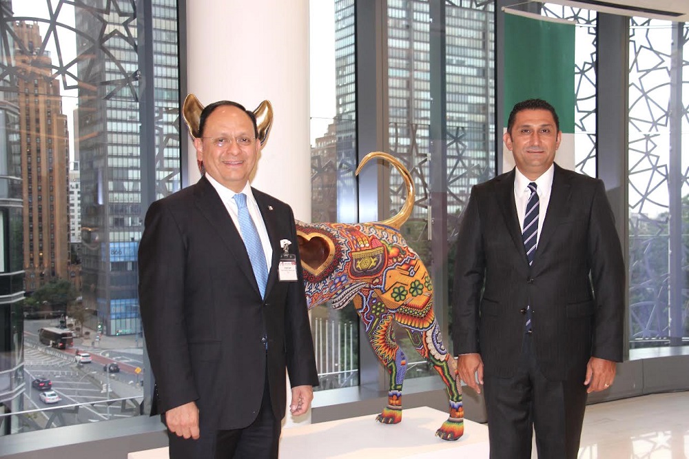 El c&oacute;nsul general de M&eacute;xico en Nueva York, Jorge Islas