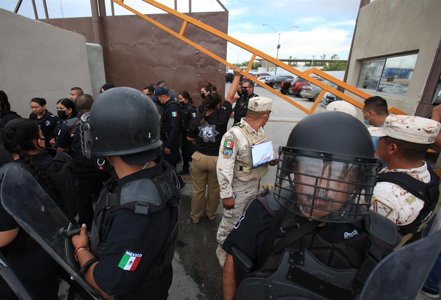 México eleva a 11 las muertes por día (2)