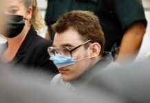 Defensa de Nikolas Cruz pide se vea "a la persona" para evitar pena de muerte Nikolas Cruz