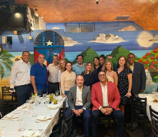 Puerto Rico acude a diáspora en Florida para luchar contra discriminación de EE.UU. Puerto Rican Professional Association