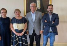 Michelle Bachelet se reúne en Ginebra con la esposa de Julian Assange Stella Assange