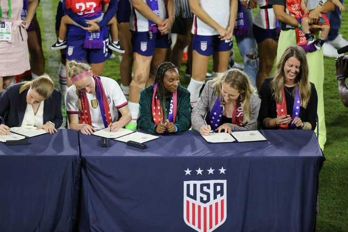 Becky Sauerbrunn Becky Sauerbrunn