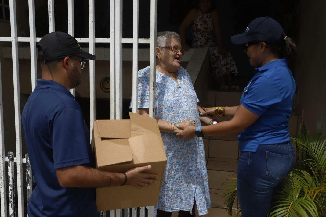 Daños huracán Fiona El alcalde de la ciudad de Nueva York, Eric Adams, a quien en ocasiones ha llamado a Puerto Rico como el Sexto Distrito de la ciudad de ciudad, anunció que un equipo adicional de empleados de la ciudad de Nueva York se desplegará en Puerto Rico.