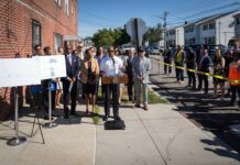 Eric Adams anuncia iniciativas de infraestructura de aguas pluviales en Queens