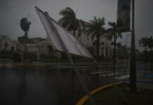 El huracán Fiona toca tierra en el suroeste de Puerto Rico El huracán Fiona