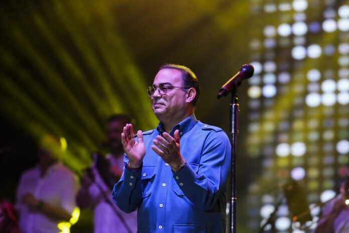 Gilberto Santa Rosa Gilberto Santa Rosa
