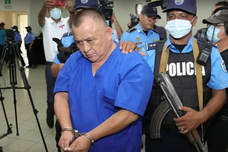José Leonardo Urbina Rodríguez-Captura de pantalla El sacerdote nicaragüense José Leonardo Urbina Rodríguez fue condenado a 30 años de cárcel por el delito de abuso sexual en concurso real de violación sexual y lesiones psicológicas leves en perjuicio de una menor de 14 años, informó este viernes el Poder Judicial.