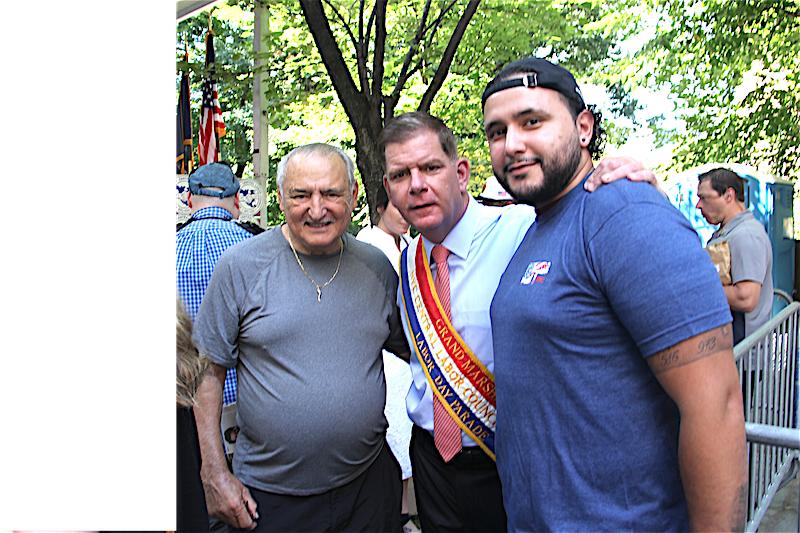El Secretario de Trabajo de Estados Unidos, Martin Walsh comparti&oacute; la alegr&iacute;a del movimiento obrero con el prestigioso pionero y l&iacute;der sindical Frederic DeMartino y su nieto Robert DeMartino, quien tambi&eacute;n est&aacute; orgulloso de su madre puertorrique&ntilde;a y su novia mexicana.