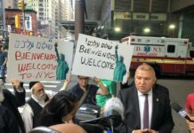 Nueva York: un refugio para inmigrantes La presencia de los inmigrantes en la ciudad de Nueva York se hace evidente en las calles, los centros de trabajo, las escuelas y los barrios de los 5 condados.