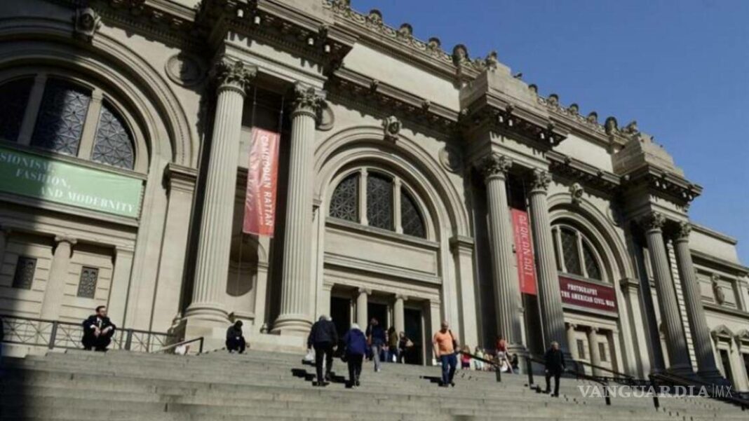 Museo de NY El Museo Metropolitano de Nueva York (Met) contaba en su colección con 27 antigüedades para exhibir las glorias de la antigua Roma, Grecia y Egipto que habían sido saqueadas, las cuales fueron incautadas por la Fiscalía de Manhattan y serán repatriadas a Italia y Egipto la semana que viene, según la prensa local.
