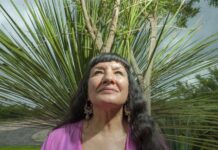 Sandra Cisneros