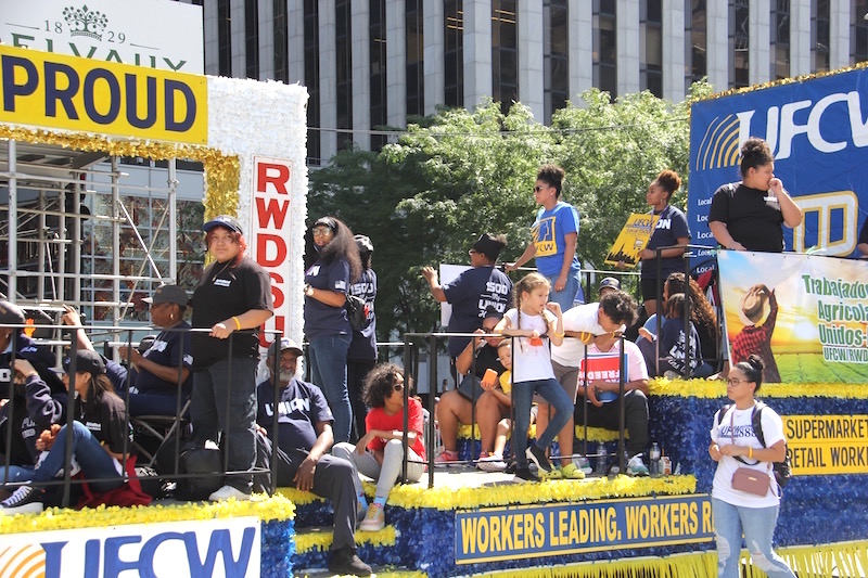 Los trabajadores agr&iacute;colas, herederos del gran legado de C&eacute;sar Ch&aacute;vez, tambi&eacute;n participaron en la gran demostraci&oacute;n del movimiento laboral organizado.