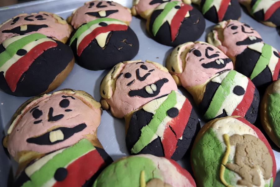 pan con la imagen del presidente de México (3) pan con la imagen del presidente de México (3)