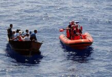 La Embajada de EE.UU. en Cuba advierte sobre intentos de migración irregular La Embajada de Estados Unidos en La Habana advirtió este sábado sobre los intentos de "una migración irregular peligrosa", luego de la muerte de cinco personas que pretendían salir de Cuba ilegalmente en una lancha.
