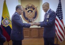 El jefe del Estado Mayor de las Fuerzas Aéreas de los Estados Unidos, Charles Q. Brown Jr., visitó Quito durante dos días para reunirse con diferentes autoridades de Ecuador y reafirmar el compromiso de defensa entre los Estados Unidos y el Ecuador.
