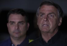 Bolsonaro dice que hay "voluntad de cambio", pero confía en la segunda vuelta El presidente y candidato a la reelección, Jair Bolsonaro