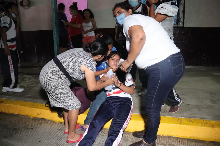 Estudiantes intoxicados en México (2)