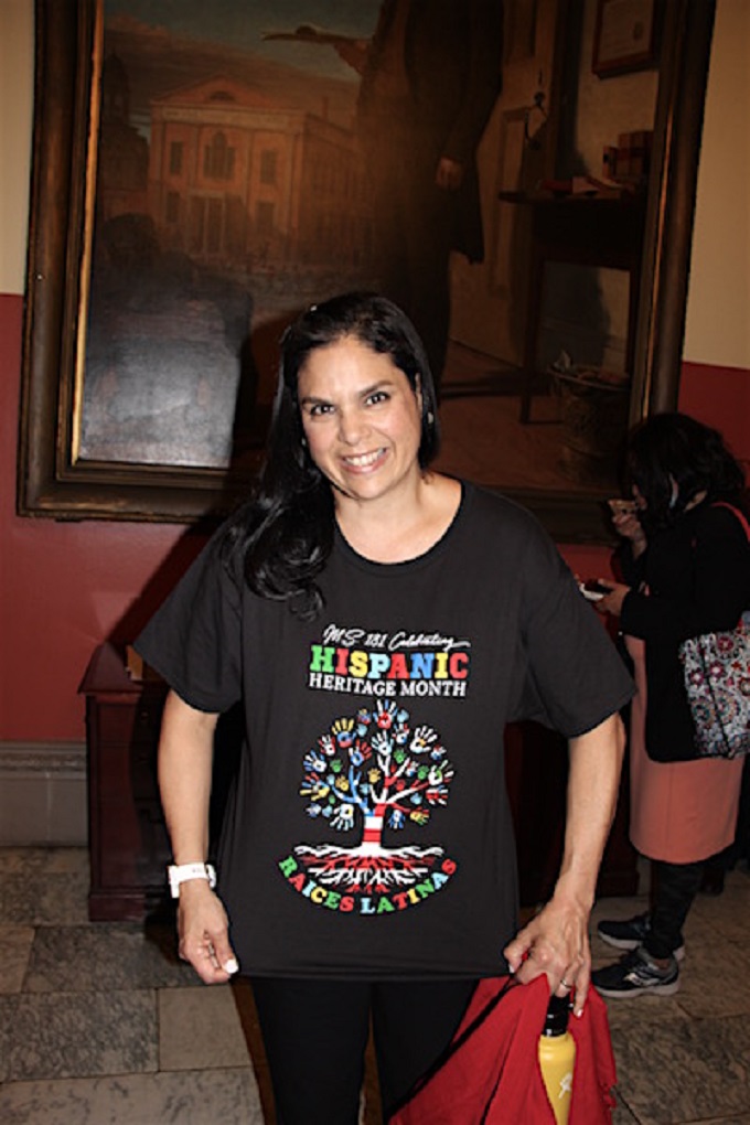 CAROLYN QUINTANA LA VICECANCILLER DE EDUCACION DE NYC.