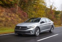 La popularidad de los SUV o utilitarios ha provocado algunas víctimas entre un segmento de autos que parece estar en declive, el de los sedanes.